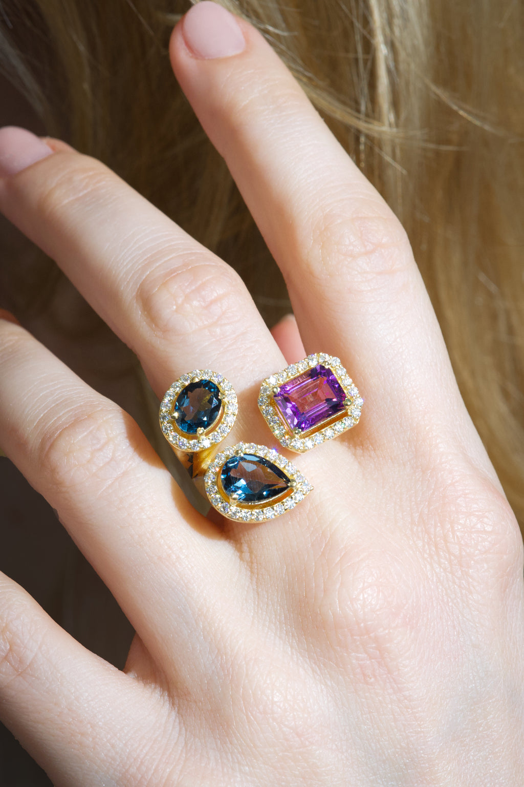 Anello Tre gemme