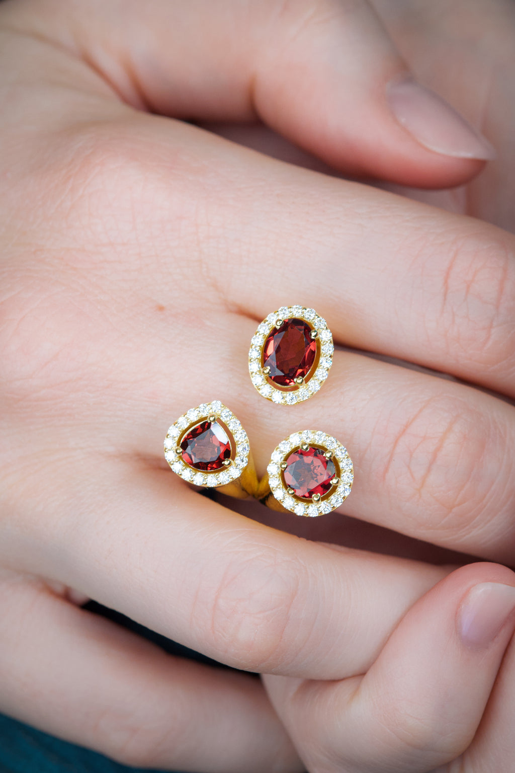 Anello Tre gemme