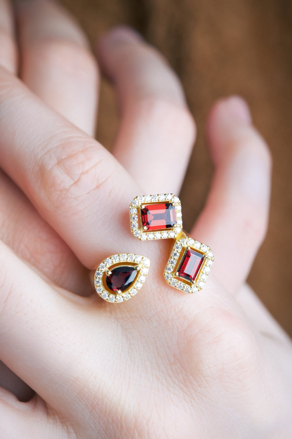 Anello Tre gemme