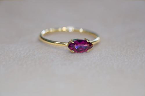 Anello Marquise