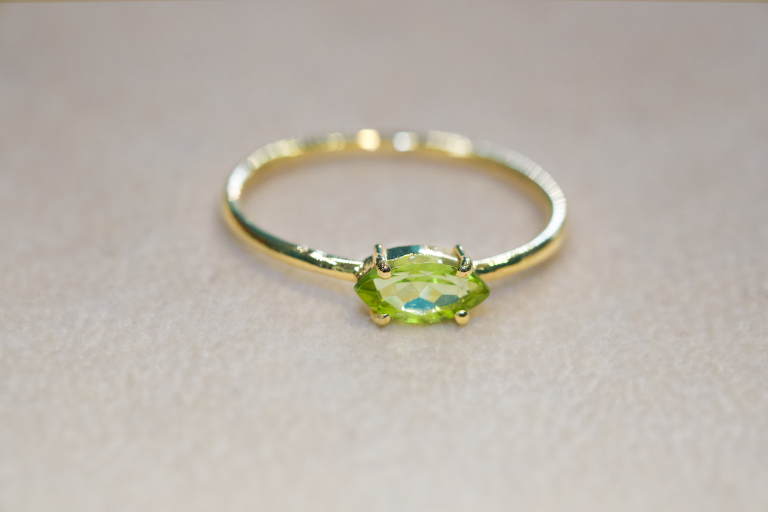 Anello Marquise